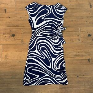 Donna Morgan Purple and Off-white Abstract Dress size 2